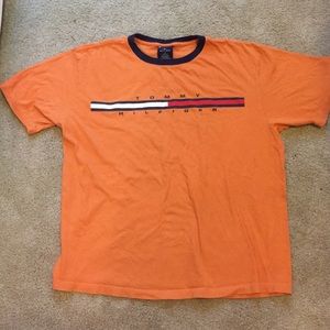 Vintage Tommy Hilfiger T-Shirt