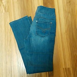 Bundle for amona92 denim and black jeans