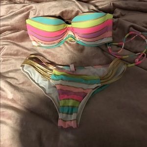 Victoria's Secret bikini
