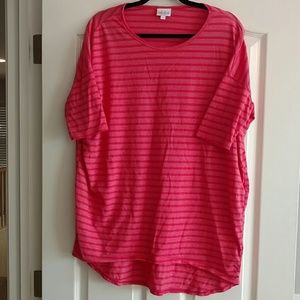 Lularoe M Irma tunic