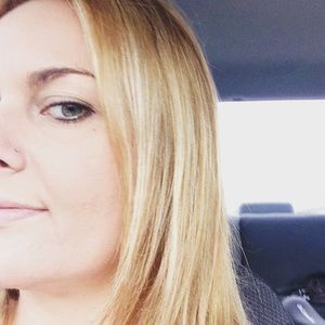 Meet your Posher, Stacy