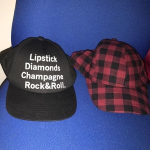 Set of 2 Hats🌟🌟