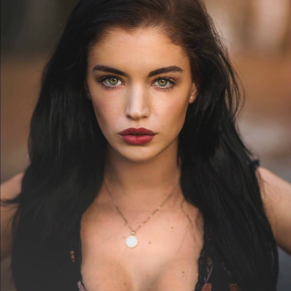 Meet your Posher, Ashleigh
