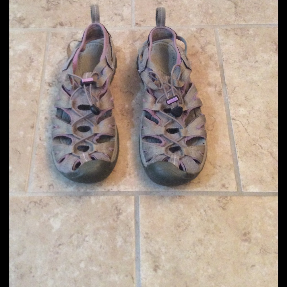 For the camper or hiker, these are great shoes!