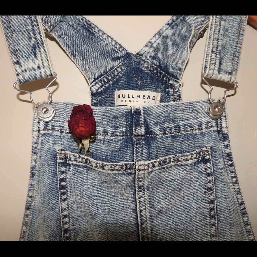 Distressed Denim Overall Shorts 🌹