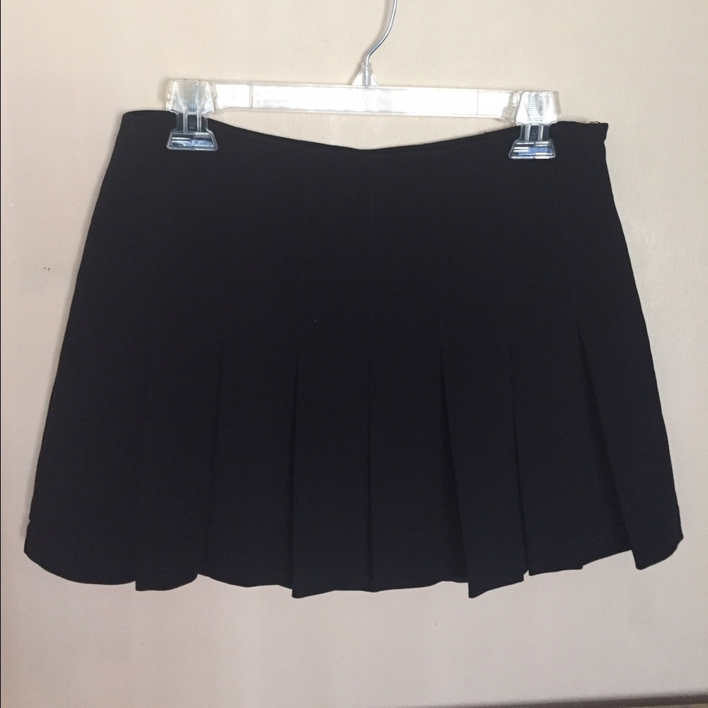 Pleated mini skirt