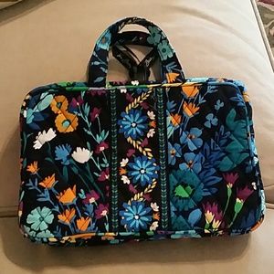 SOLD Vera Bradley medium hanging organizer