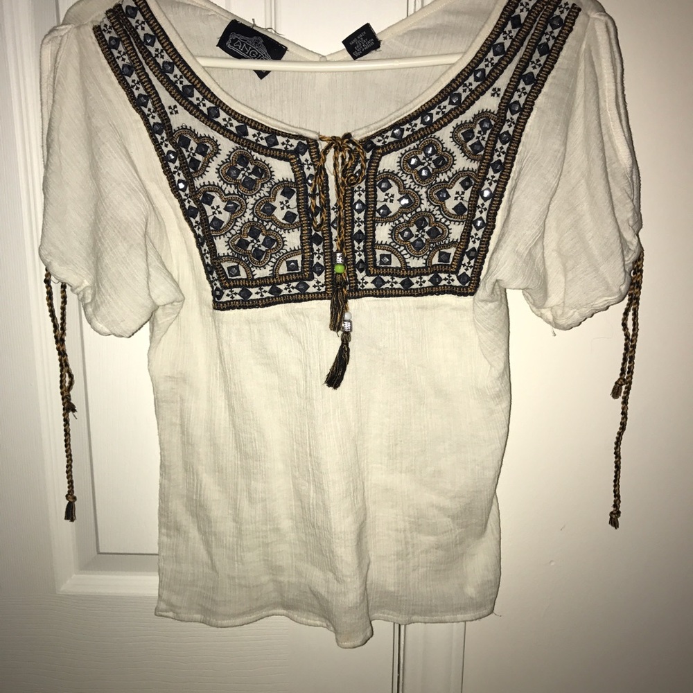 Cute blouse