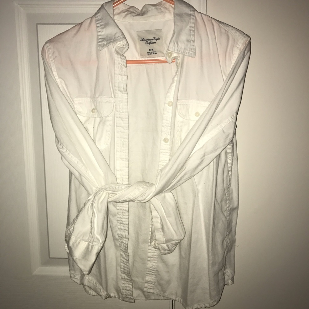 American eagle button down