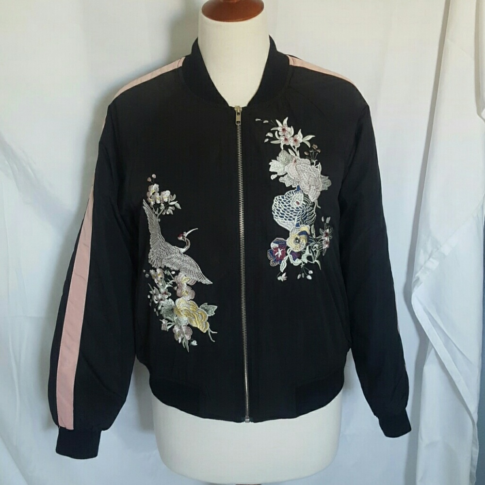 Floral Zip Up Wind Breaker