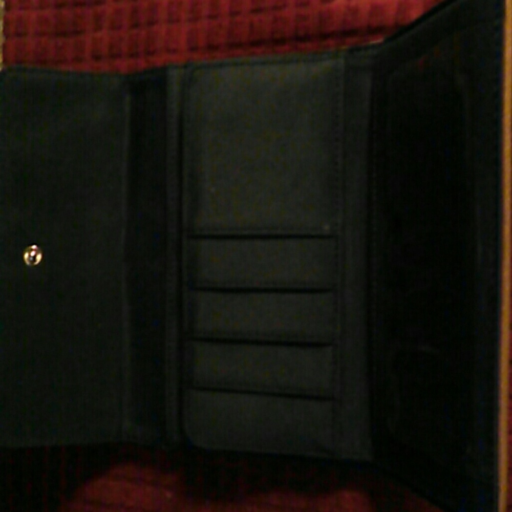 Tommy Hilfiger wallet - Picture 3 of 3