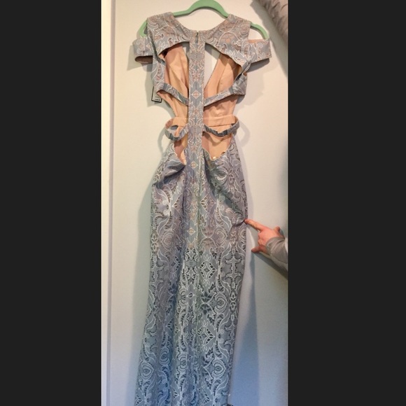 BCBGMAXAZRIA "AVA" Dress/Gown - Picture 2 of 7