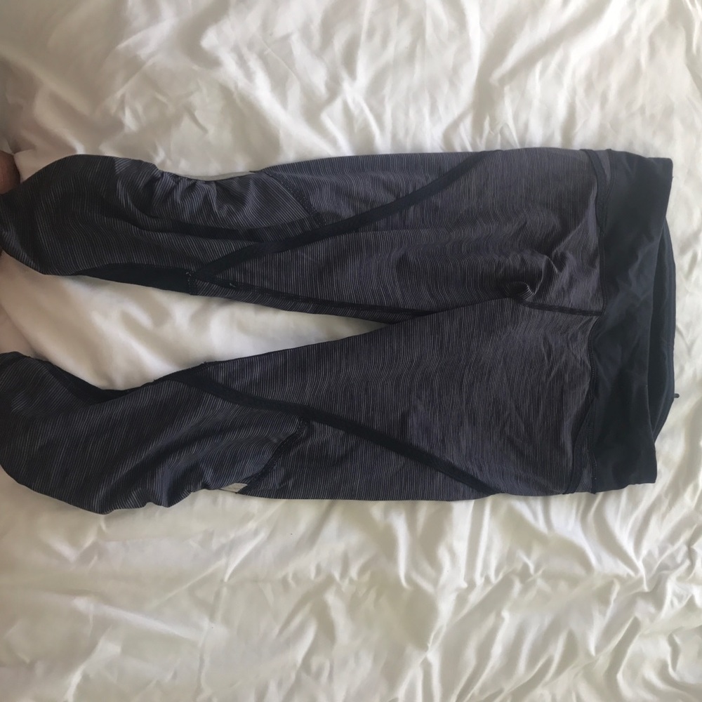 Lululemon crops