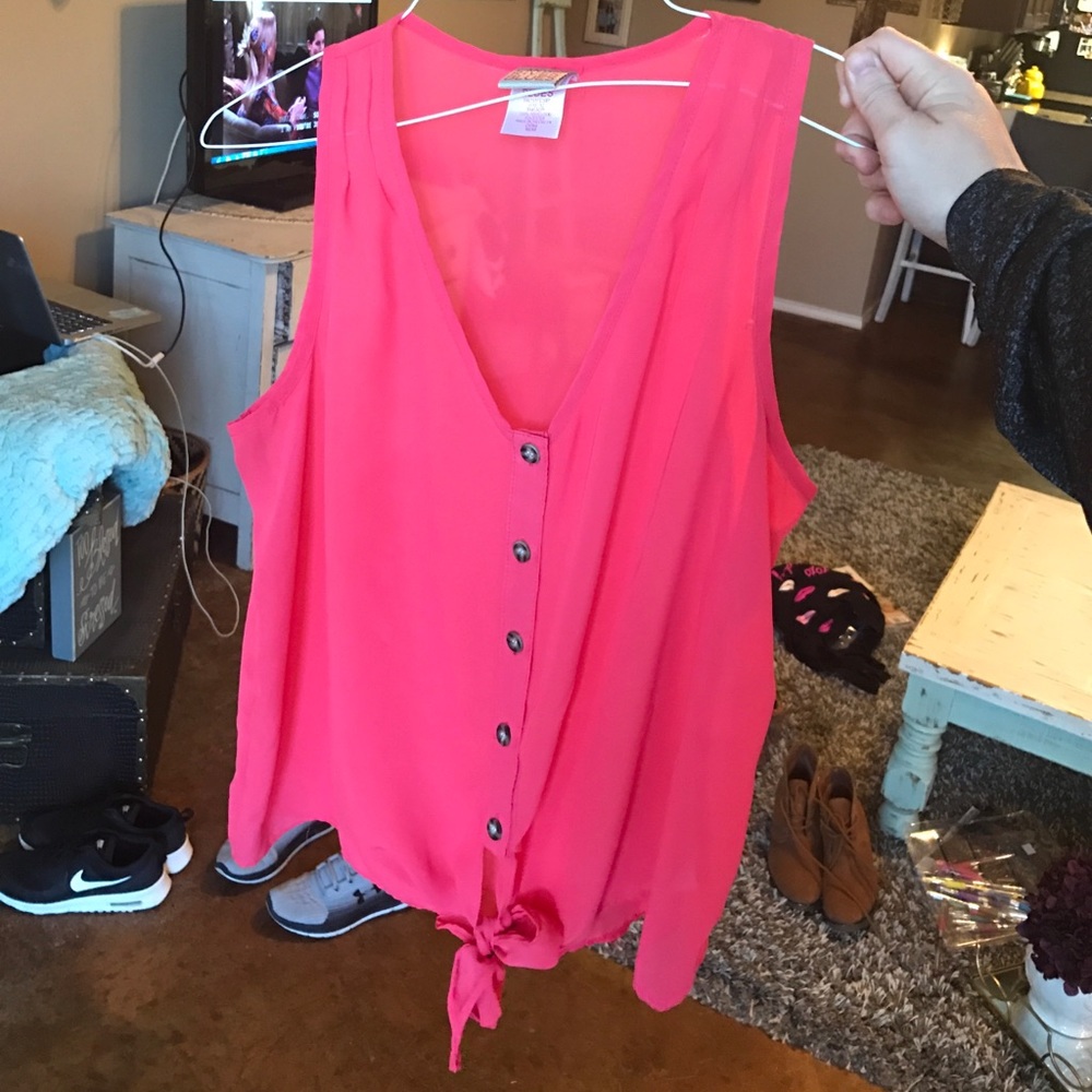 Gently used blouse, great condition