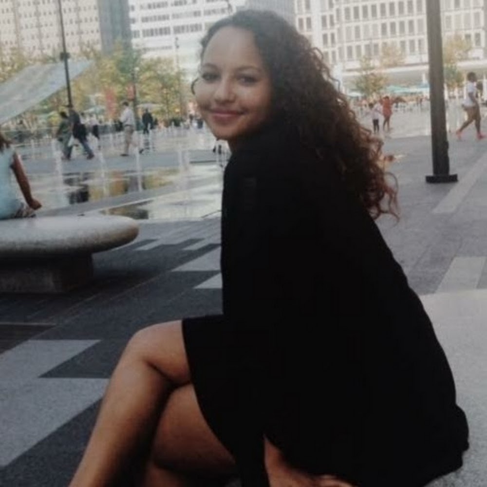 Meet your Posher, Hana