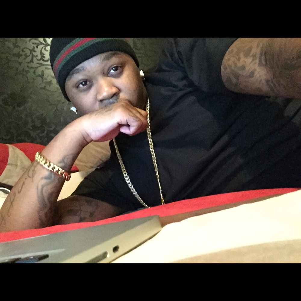 Meet your Posher, Lorenzo