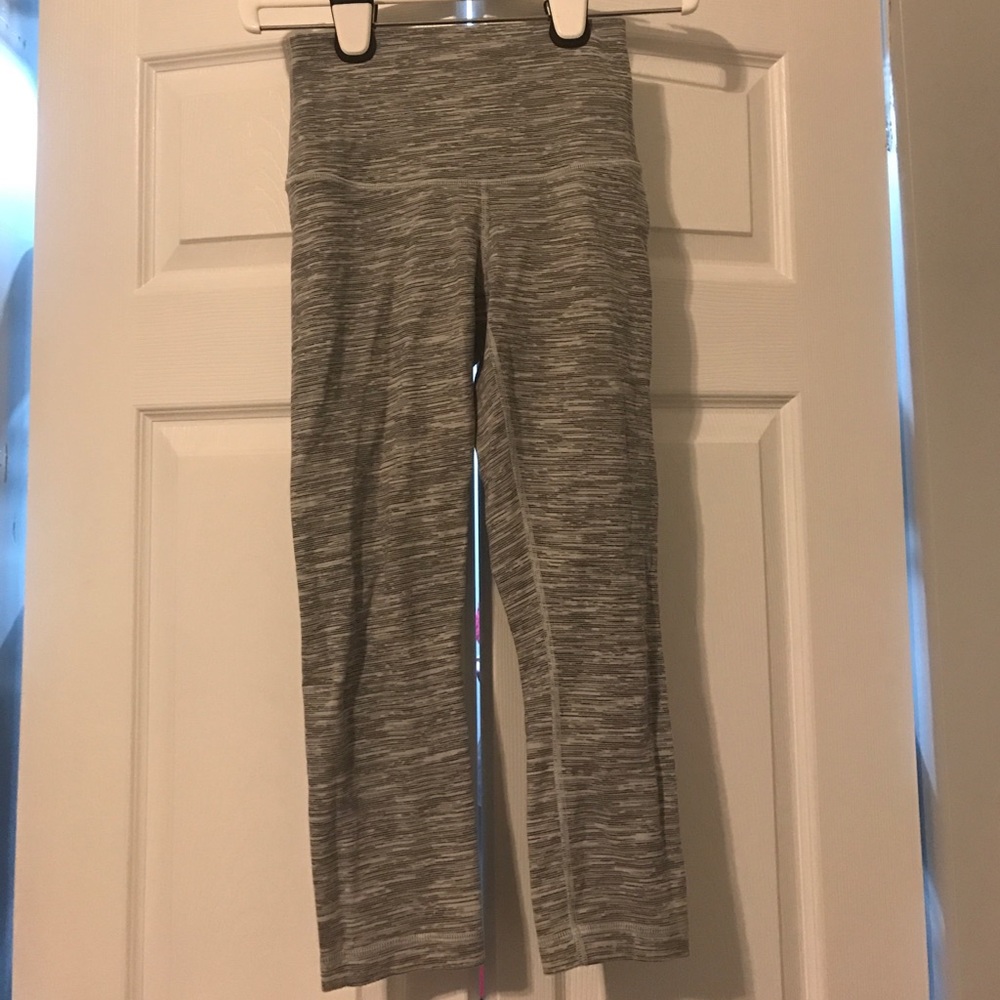 Lululemon high waisted crops space dye grey