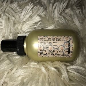 Davines sea salt hair spray