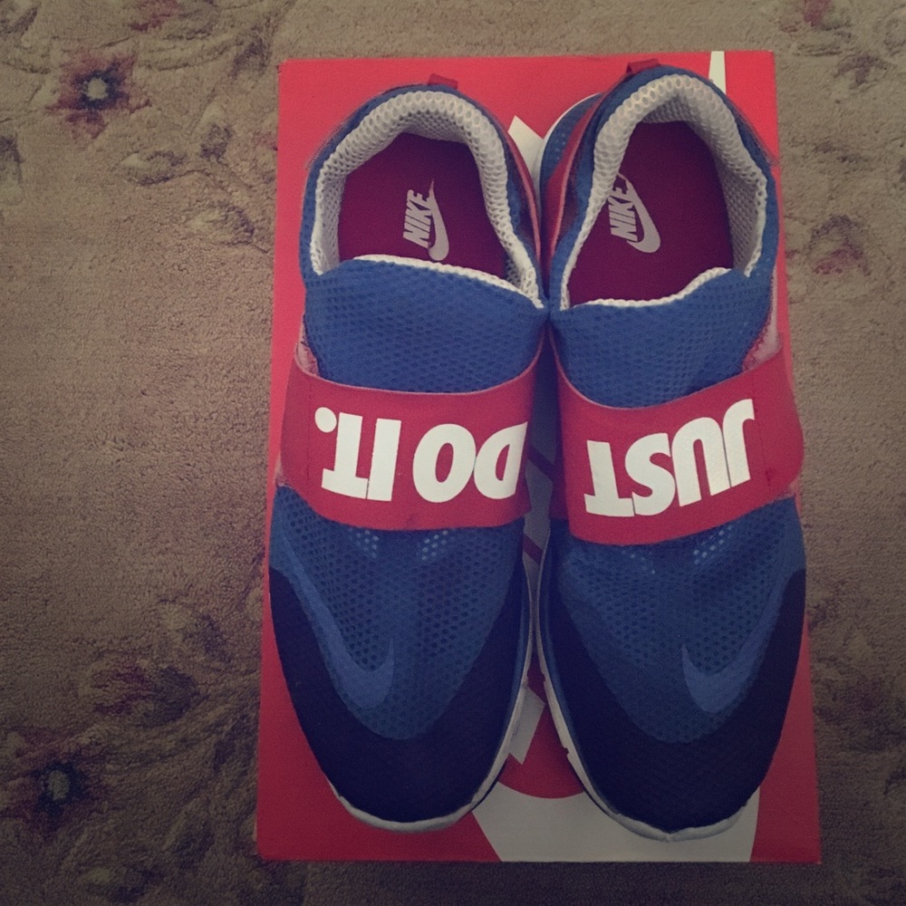 Nike Lunarfly 306 (Red, White, and Blue)