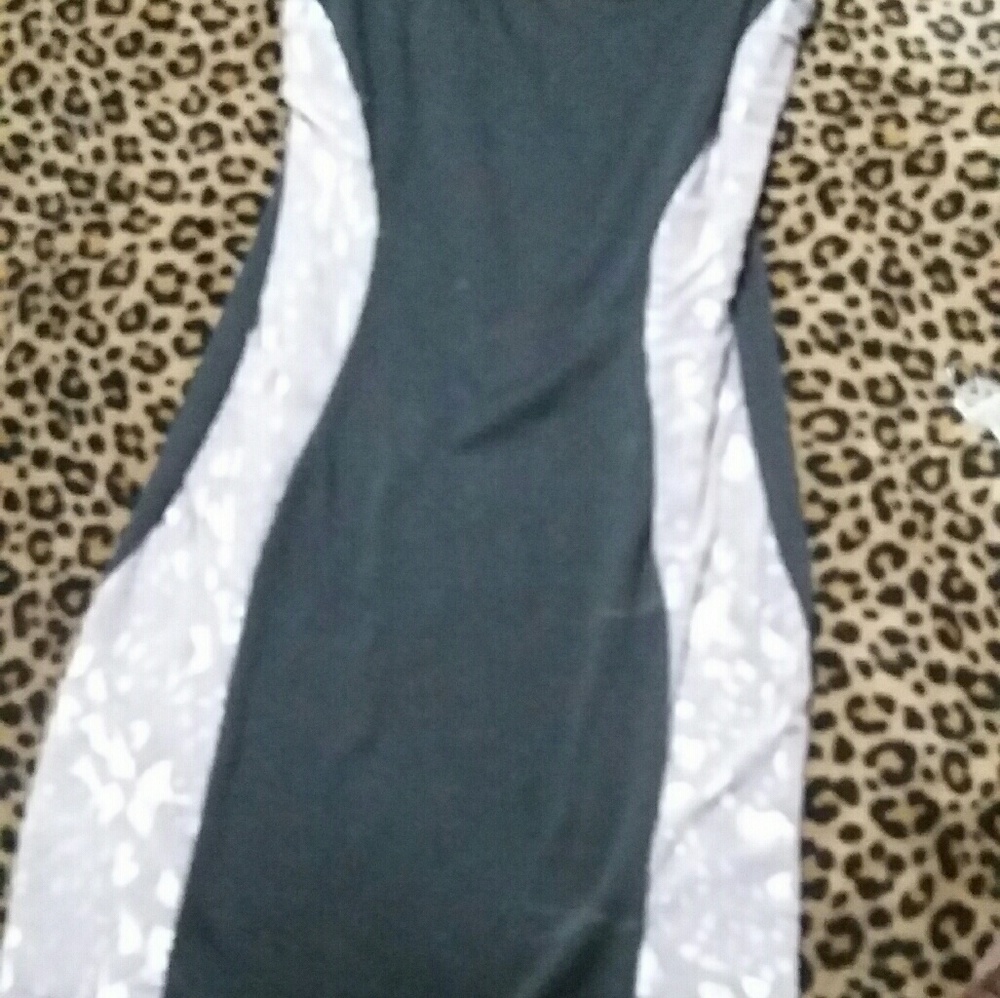 Dress - Picture 2 of 2