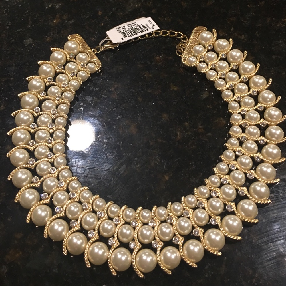 Pearl necklace