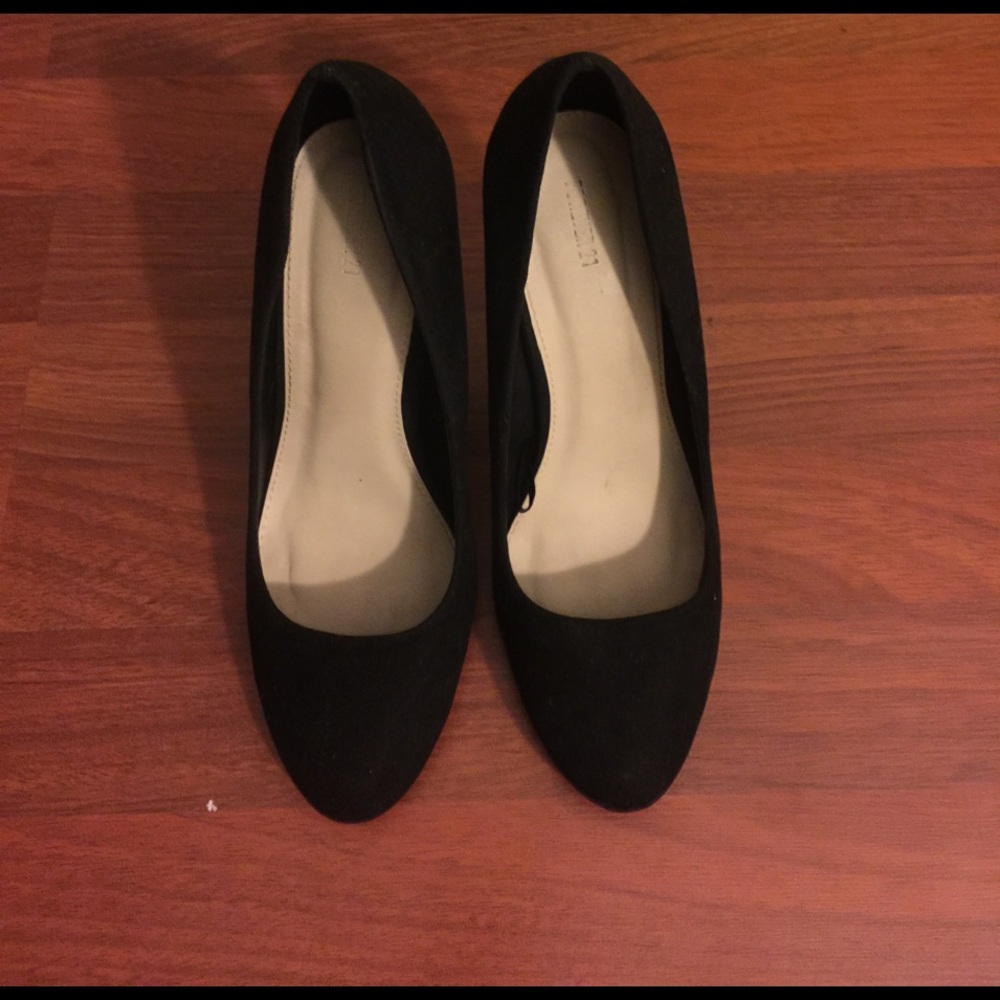 Black heels