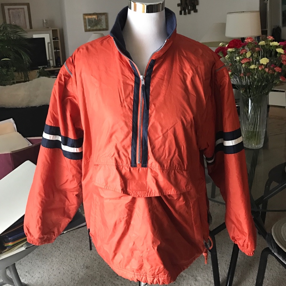 Men's coat transferring to vest