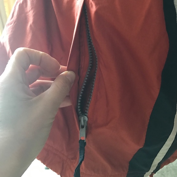 Men's coat transferring to vest - Picture 6 of 8