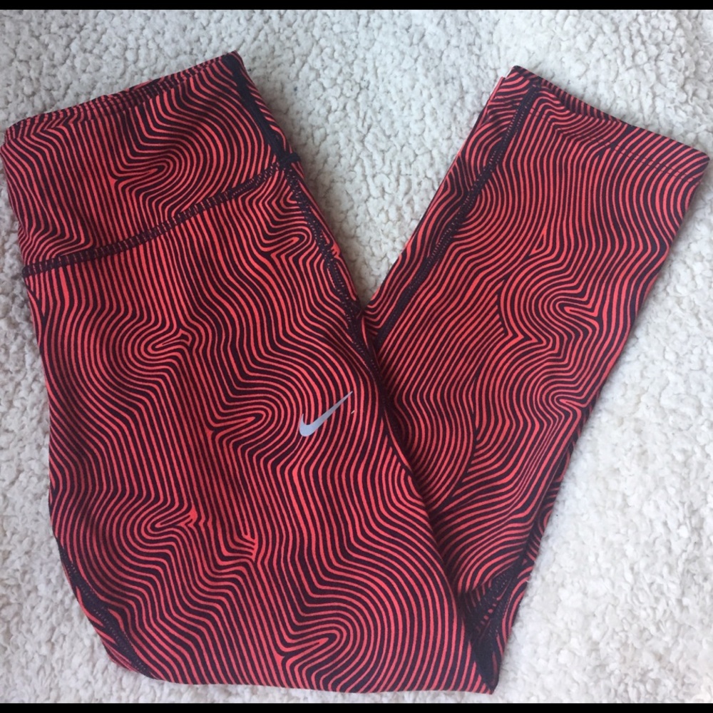 Nike Capri