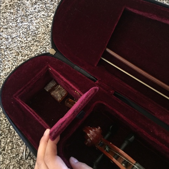 Violin - Picture 4 of 6