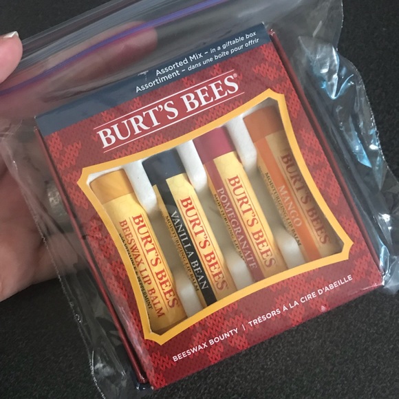 🔺Burt's Bees Beeswax 4 Pack Lip Balm - Picture 5 of 6
