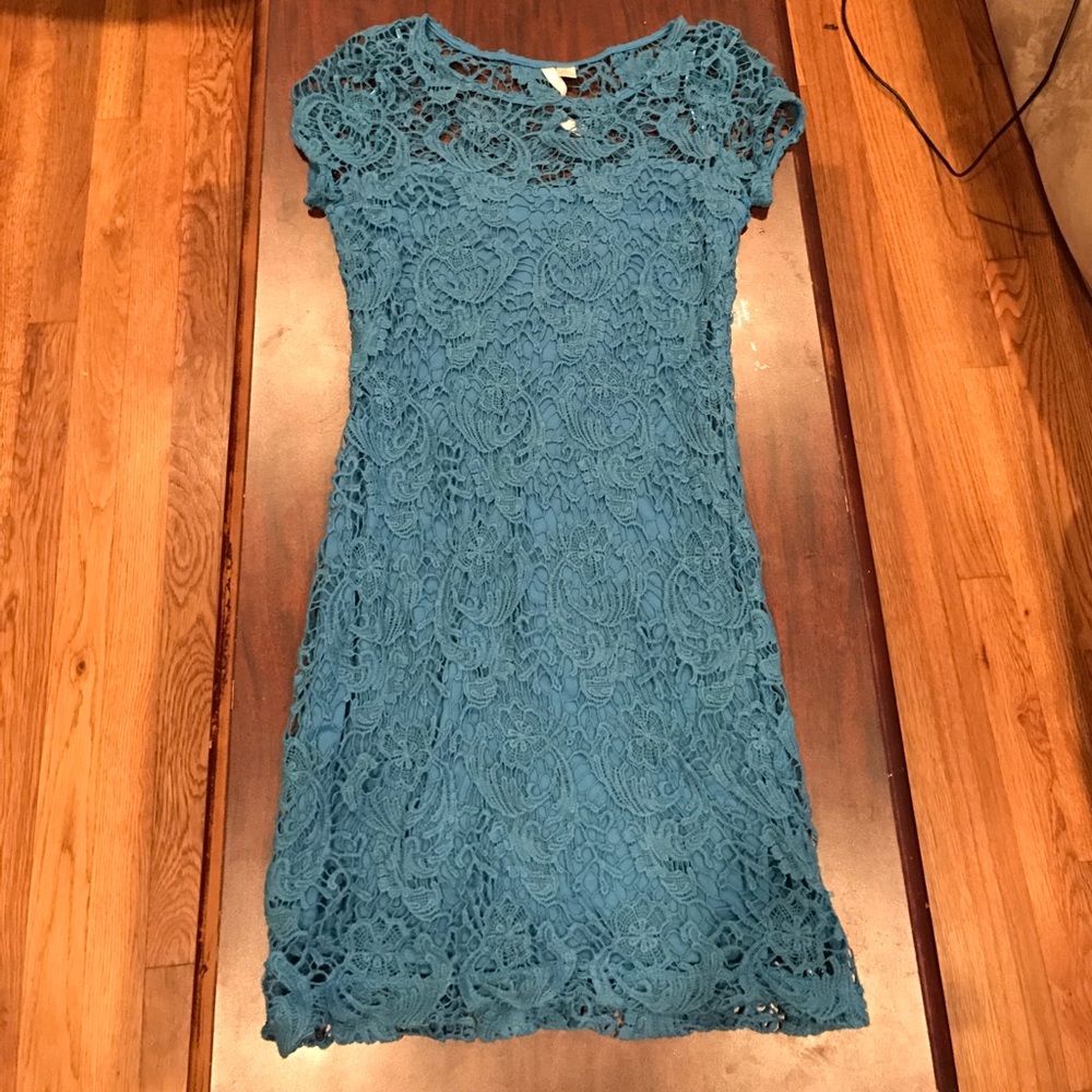 Lace dress