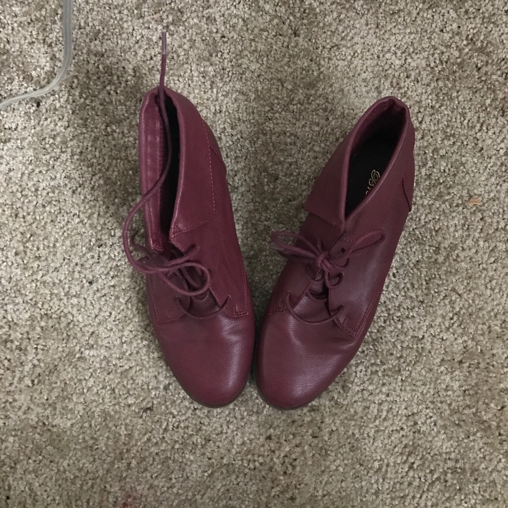 Ankle booties