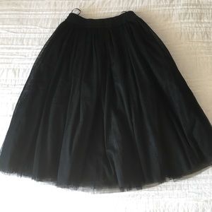 NWT black tulle party skirt