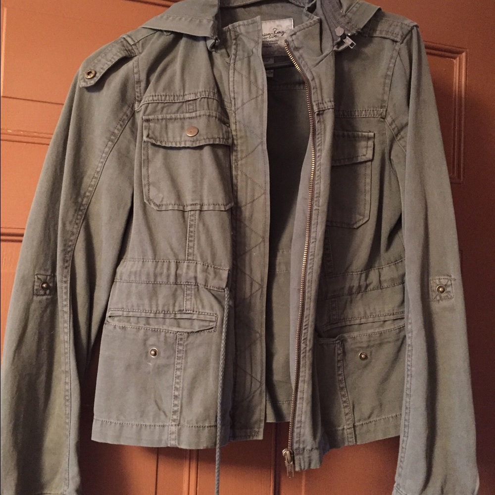 American rag army green jacket