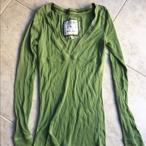 Women's Abercrombie top
