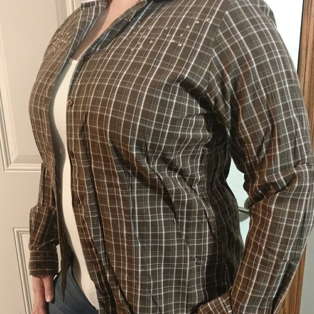 Brown and pink plaid button up