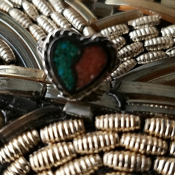 Retro Turquoise/Coral Sterling Silver Ring. - Picture 4 of 6