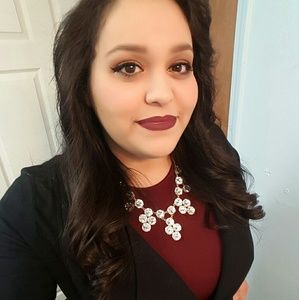 Meet your Posher, Lili