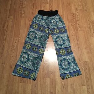 🎉SUPER • SALE 🎉❤ Stretchy Boho Pants ❤