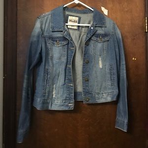 Cropped distressed denim jacket