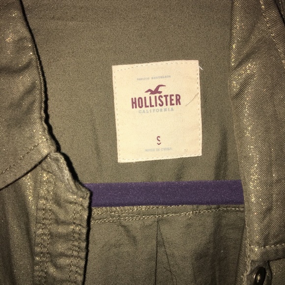 Shirt - Picture 2 of 4