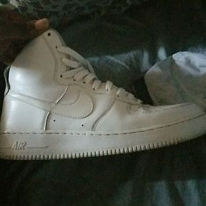AF1