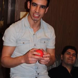 Meet your Posher, Yunus