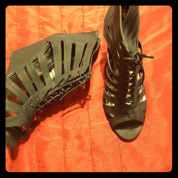 Wedges - Picture 1 of 2