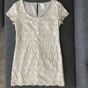 Lace dress