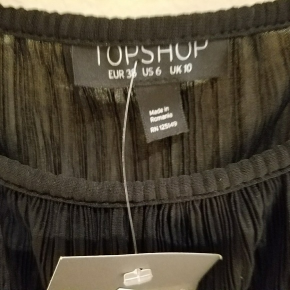 Top - Picture 2 of 3