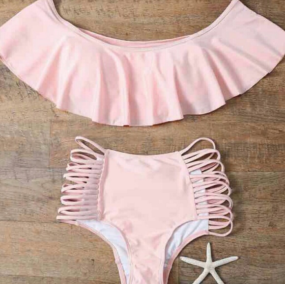 Classy Off Shoulder Bikini in Pink - Picture 4 of 4