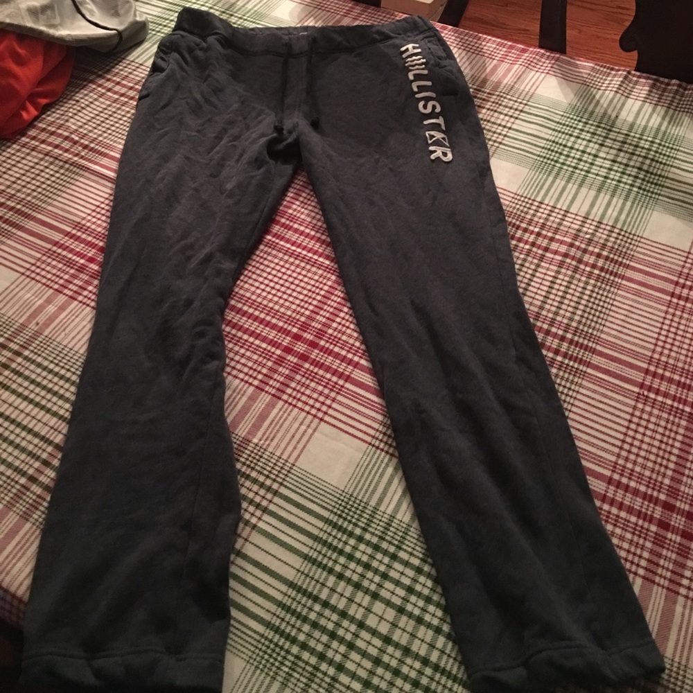 Hollister Sweats