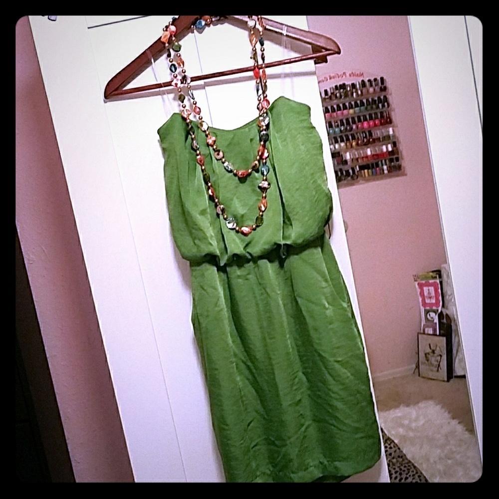 Gorgeous green strapless dress